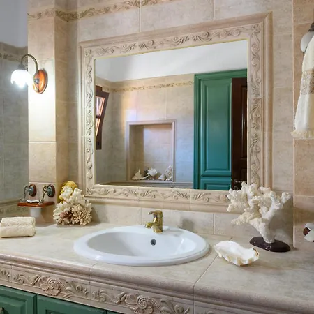 Siridaki 3 Bedroom By The * Agia Marina (Leros)