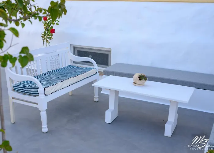 Vakantiehuis Siridaki 3 Bedroom By The