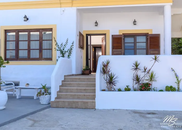 Siridaki 3 Bedroom By The Vakantiehuis Agia Marina (Leros)