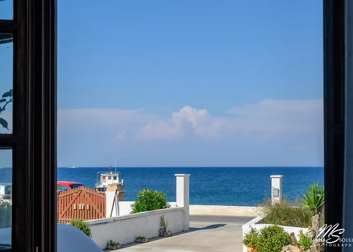 Siridaki 3 Bedroom By The Vakantiehuis *