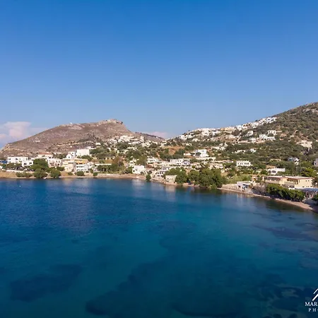 Siridaki 3 Bedroom By The Holiday home