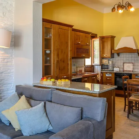 Siridaki 3 Bedroom By The Holiday home Agia Marina (Leros)