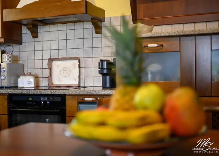 Siridaki 3 Bedroom By The בית נופש אגיה מרינה